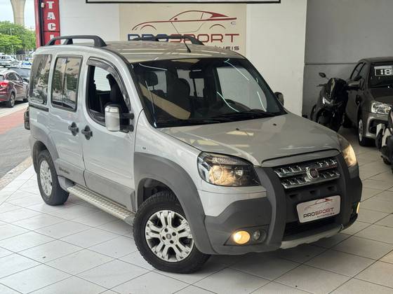 FIAT DOBLÒ 1.8 MPI ADVENTURE 16V FLEX 4P MANUAL FIAT DOBLÒ 1.8 MPI ADVENTURE 16V FLEX 4P MANUAL